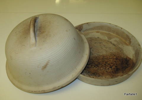 la-cloche-covered-baker1