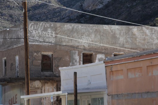 Superior House Tour painted sign