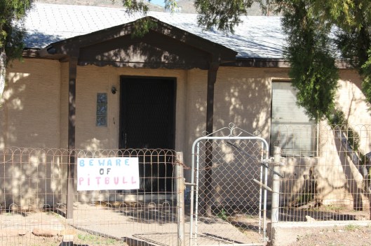 Superior House Tour sign - beware of putbull